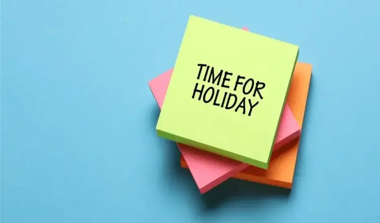 Leave Holidays triFete